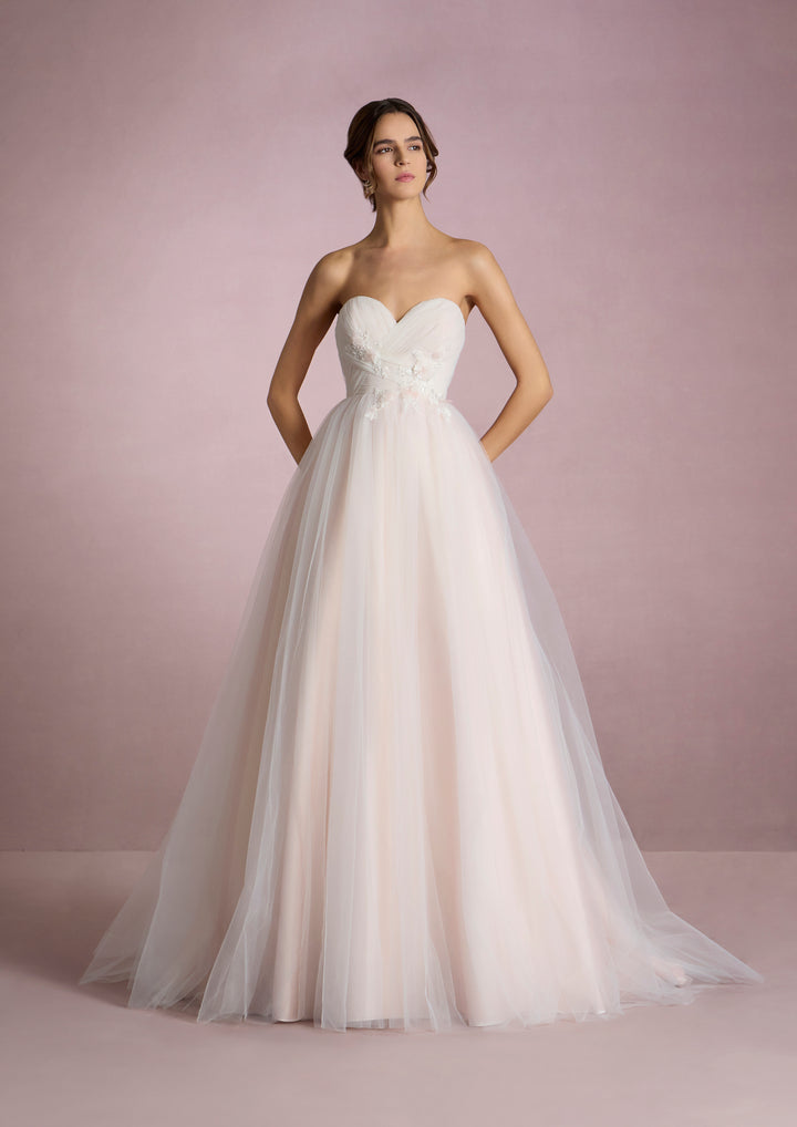 Wedding Gown A-line Ballgown Pronovias ASAKA