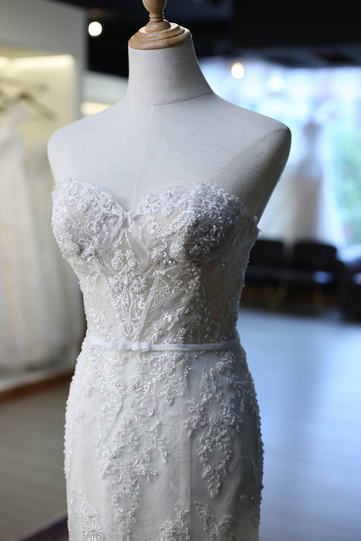 Wedding Gown Sheath Moloty A006