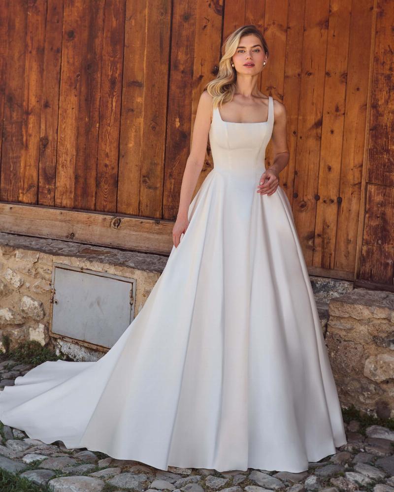 Wedding Gown A-line Calla Blanche Cailin LA25111 – Moloty Bridal Atelier &  Tailor
