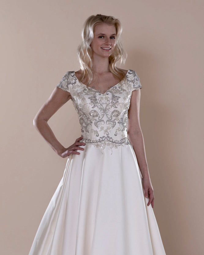 Wedding Gown A-line Ballgown Moloty A249