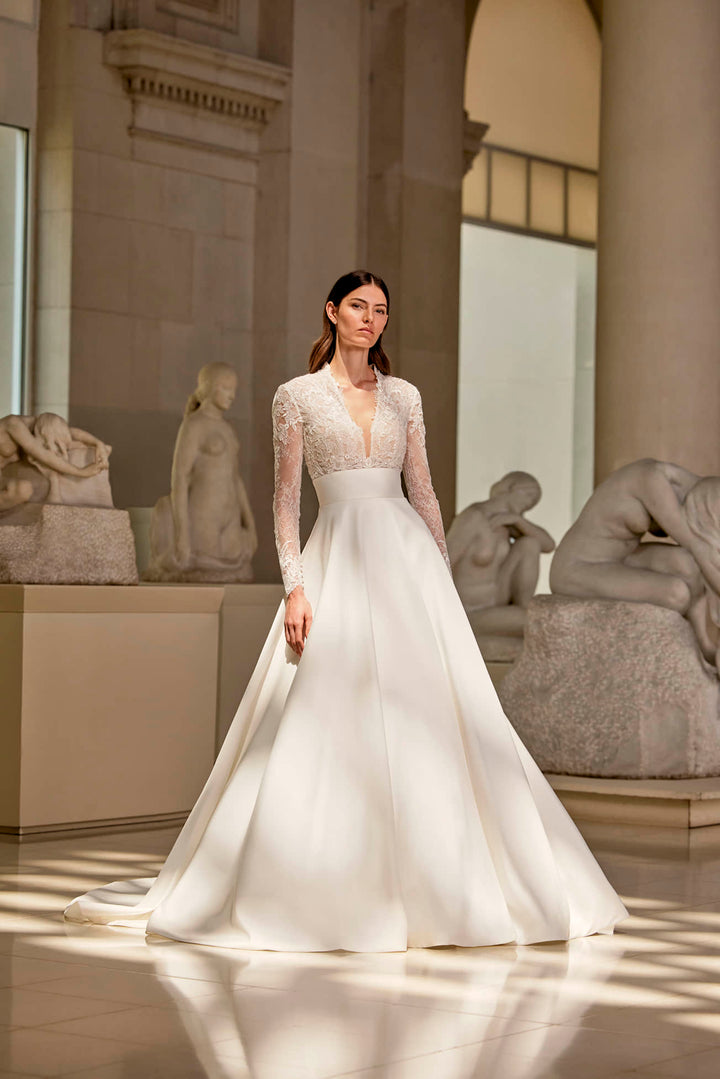 Wedding Gown A-line Pronovias SOLANCE
