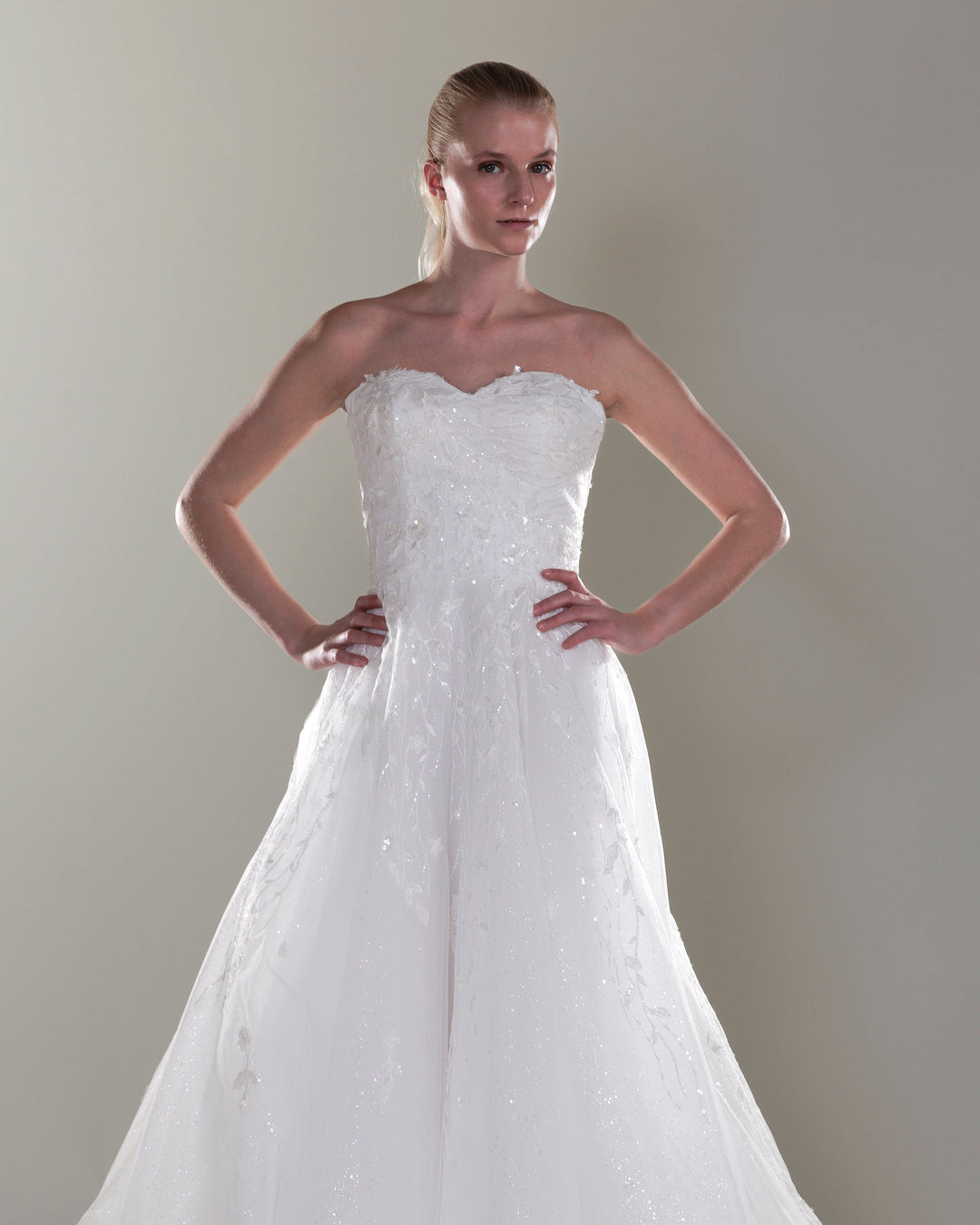 Wedding Gown A-line Moloty A113