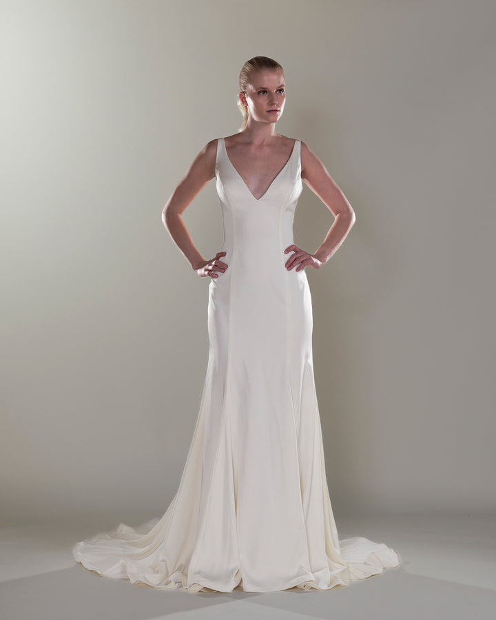 Wedding Gown Fit & Flare Se-334