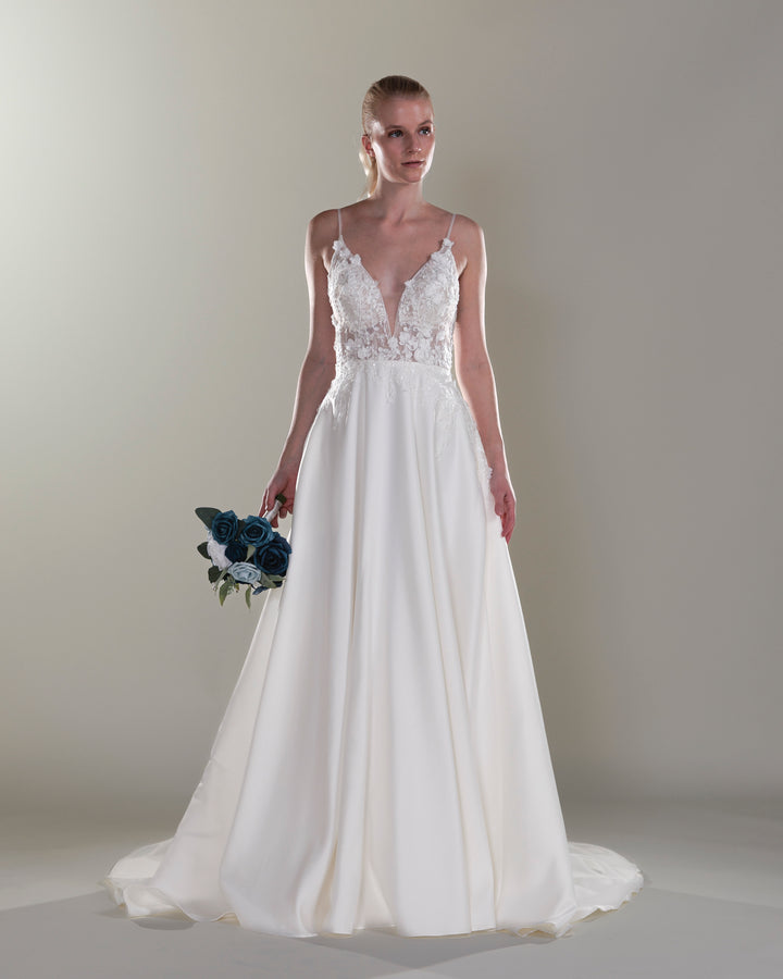 Wedding Gown A-line Moloty S205