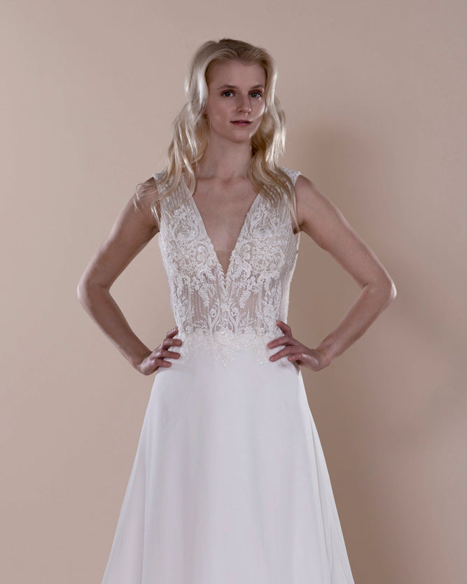 Wedding Gown A-line Moloty A259