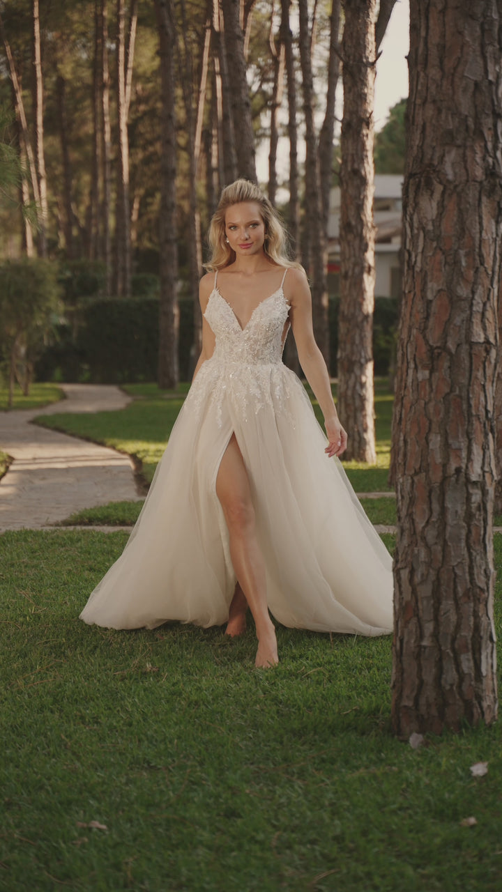 Wedding Gown A-line Ballgown MADIONI Liana